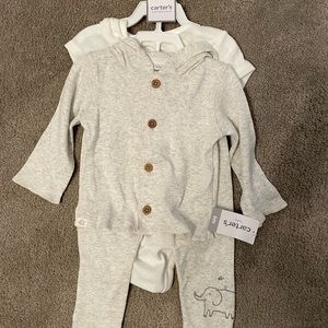 Carter’s baby set
